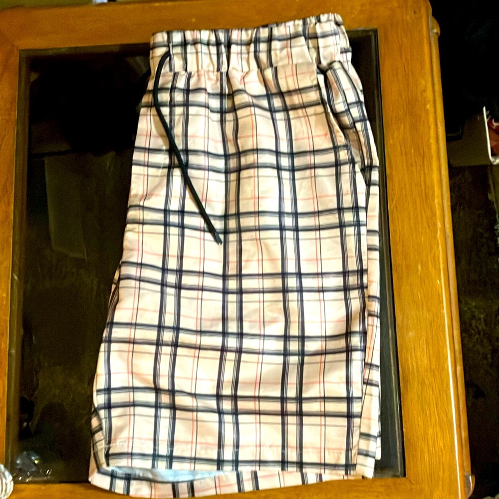 BNWOT VERY CUTE SHORTS